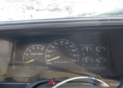 1999 Chevrolet C2500 из США, поврежденный, VIN 1GCGC24R1XR706037